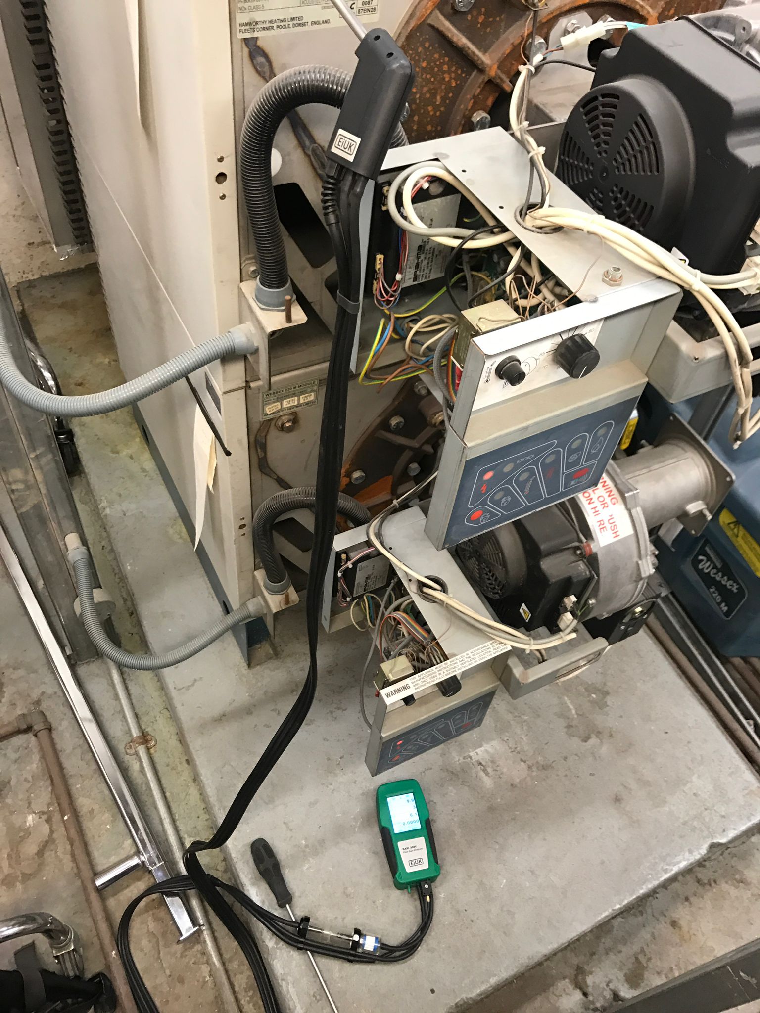 gas safe registered engineer near me Tadworth, KT20